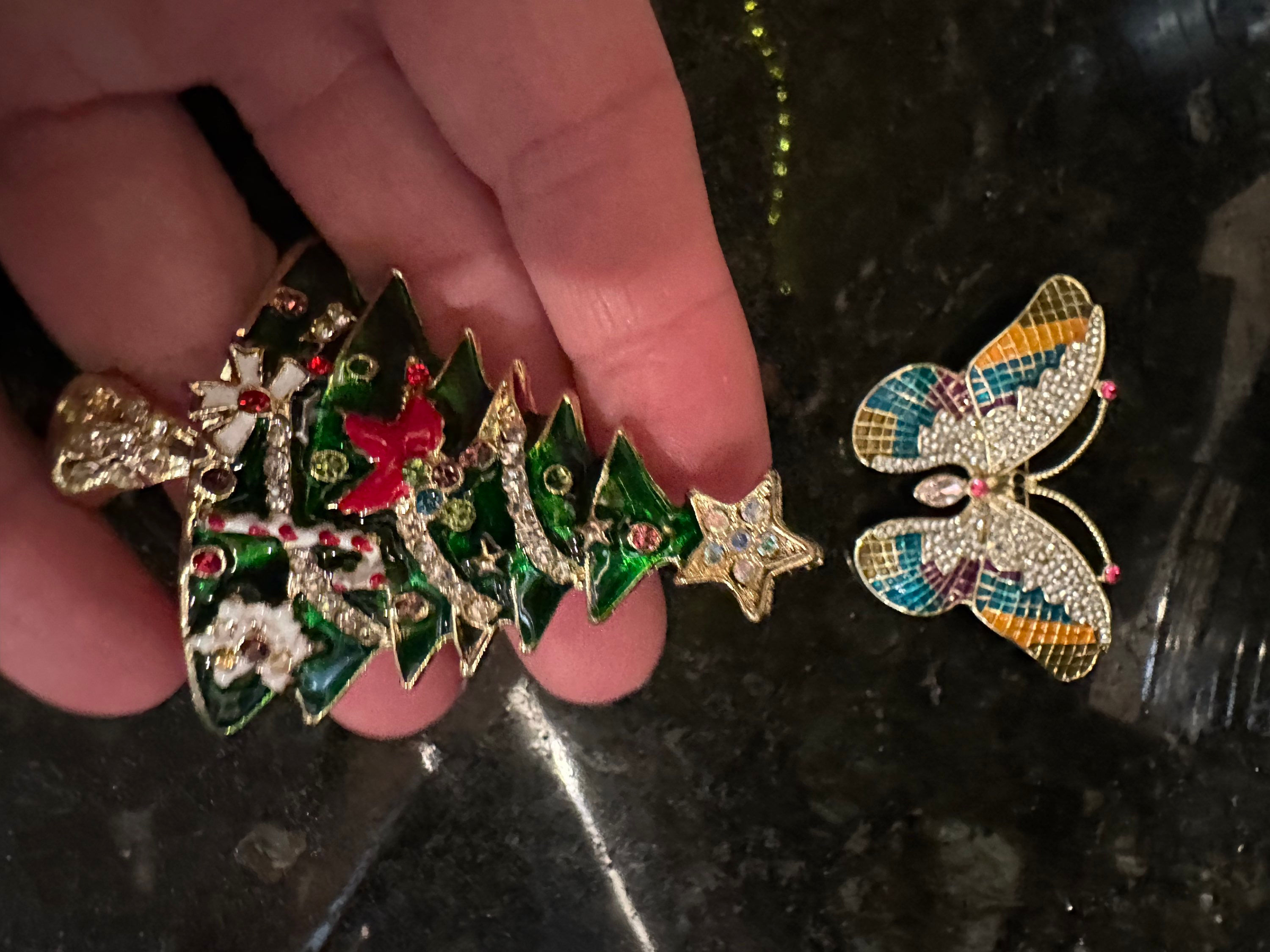 Christmas tree broach
