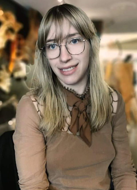 9. Kim Plourde - Rédactrice.jpeg