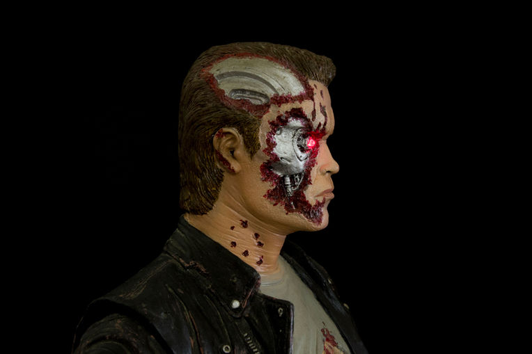 T-800 Terminator Horizon 1/4 scale vinyl model build