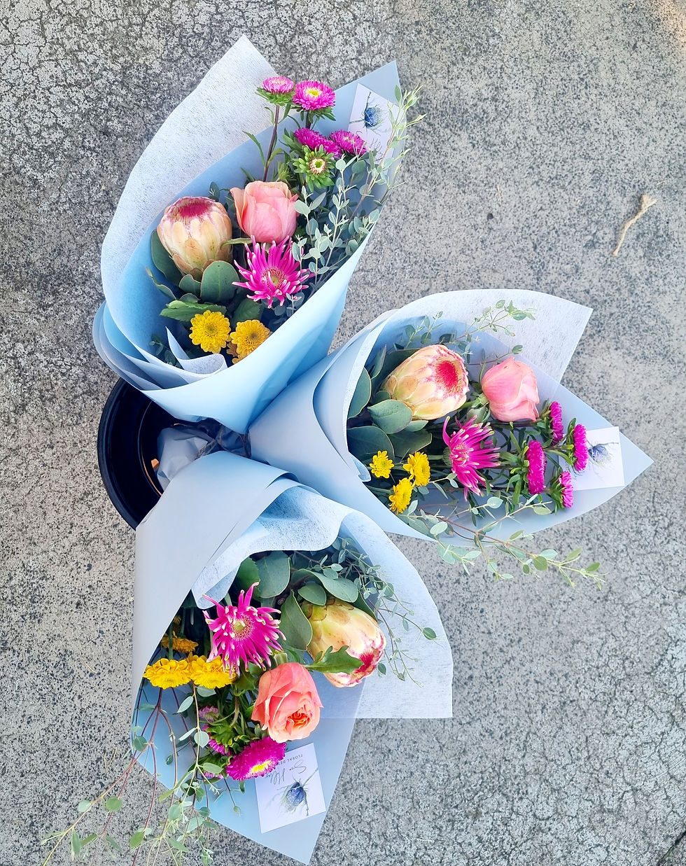 Thumbnail: Fresh Regular Posy | Florist Choice