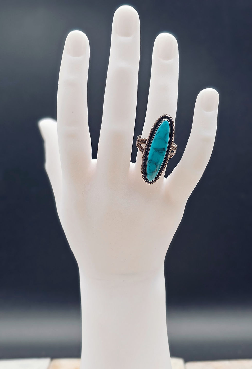 Thumbnail: Vintage Native American Sterling Silver & Turquoise Ring Size 6