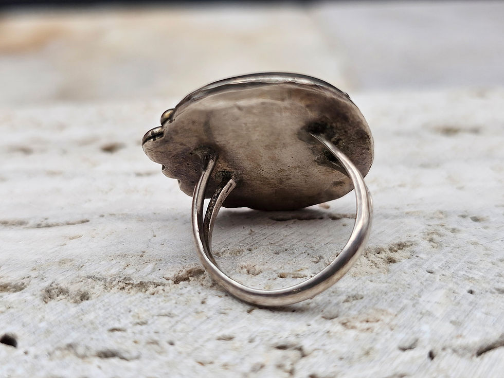 Thumbnail: Vintage Native American Green Turquoise Sterling Silver Ring