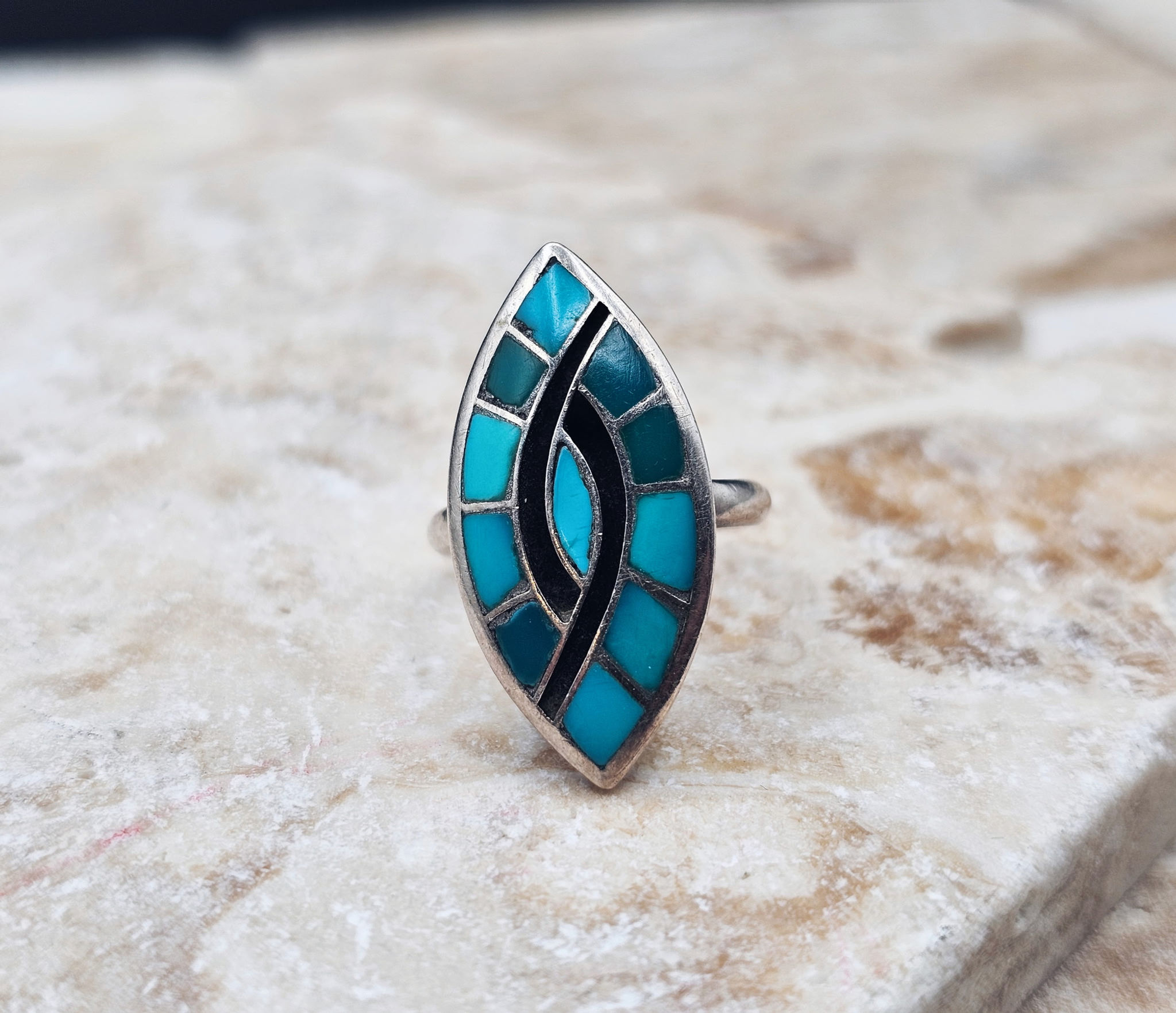 Vintage E and J Bobelu Zuni Turquoise Inlay Ring -Size 6
