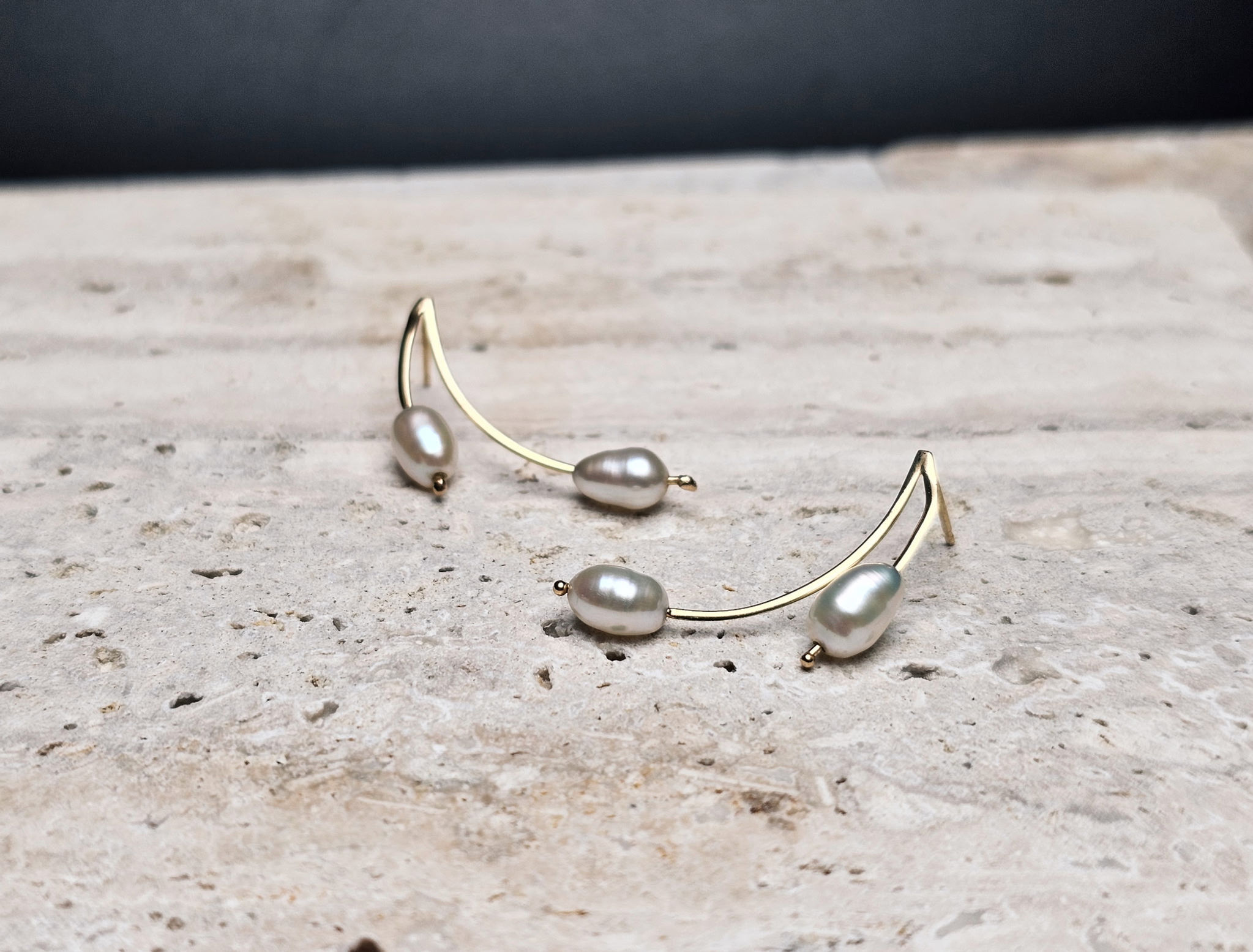14K Yellow Gold Baroque Pearl Earrings