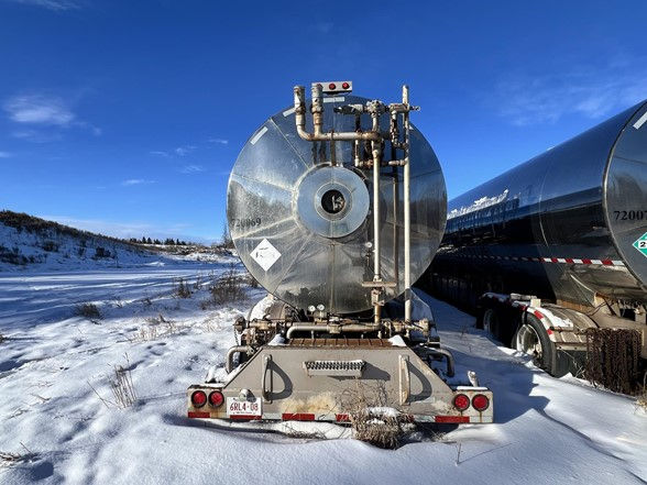 Thumbnail: 2005 Maxfield CO2 Gas Tank Trailers