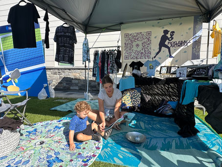 people browsing pickleball gifts
