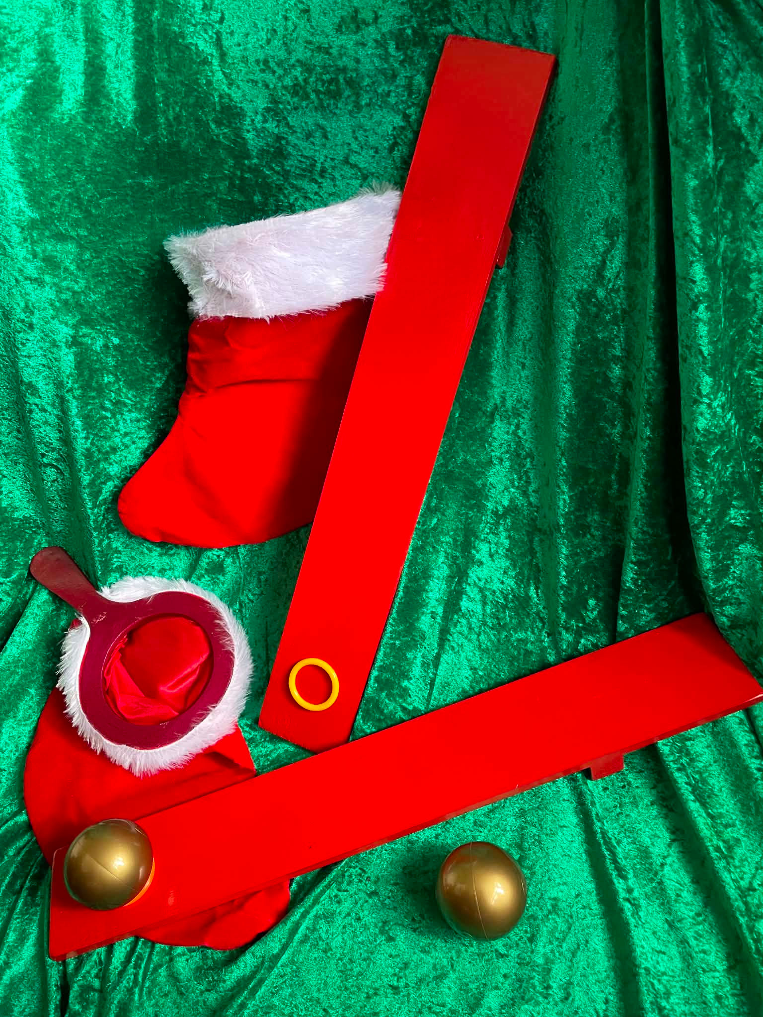 Catch The Bauble