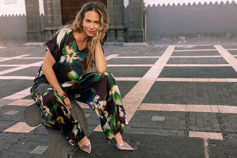 Set aus Bluse mit Hose