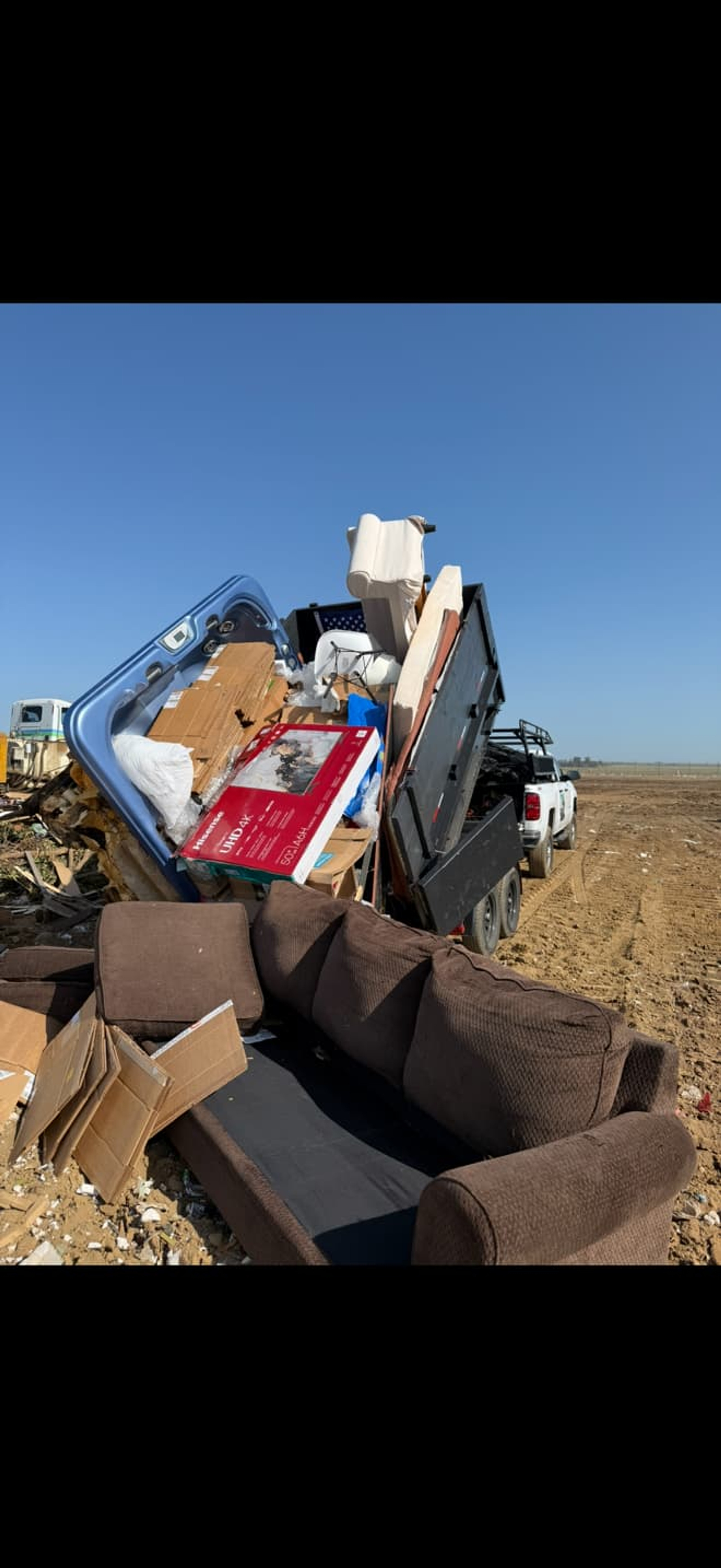 Trash & Debris Removal in Fairfield CA | TNR Hauling