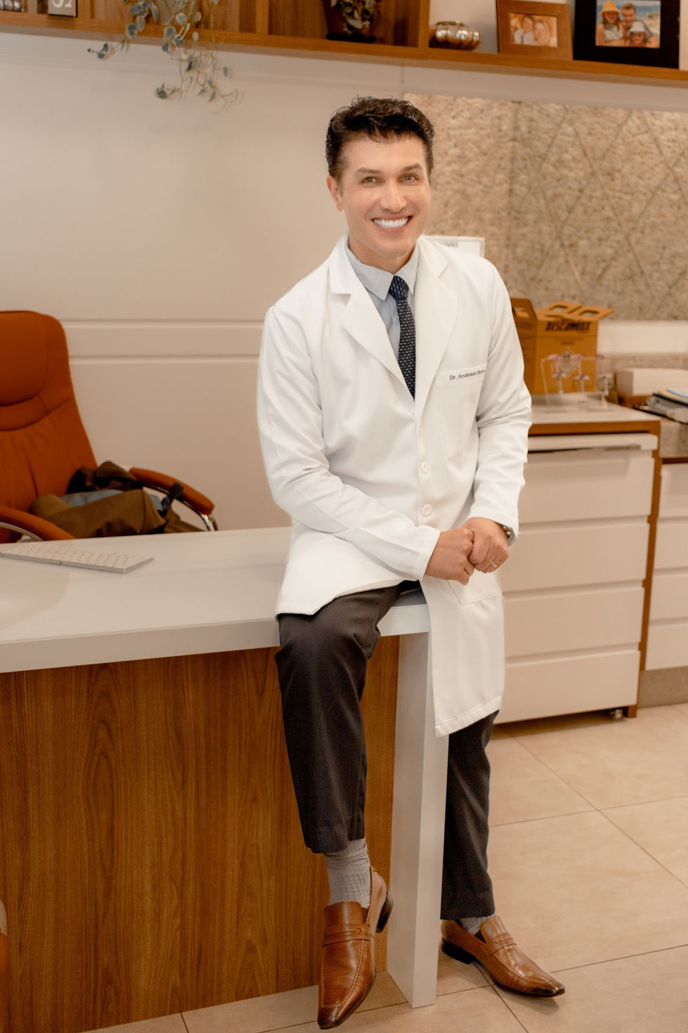 Ensaio de Marca Pessoal | Dr. Anderson - Dermatologista