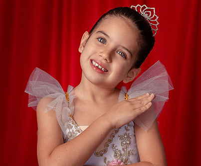 Ballet CCFD Sophie REDE SOCIAL.jpg