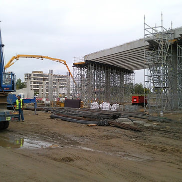 Industrial facility construction with steelwork and site equipment