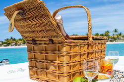 yacht-charter-antigua-barbuda-picnic-hamper.jpg
