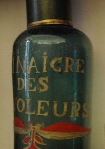 Vinaigre des 4 voleurs