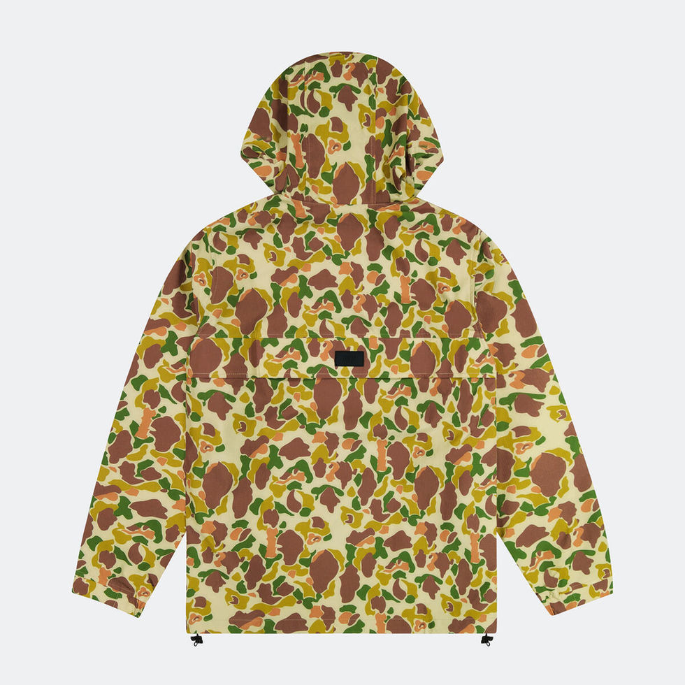 QILO Nordwind WR Anorak in Frogskin Jungle back view on a light grey background