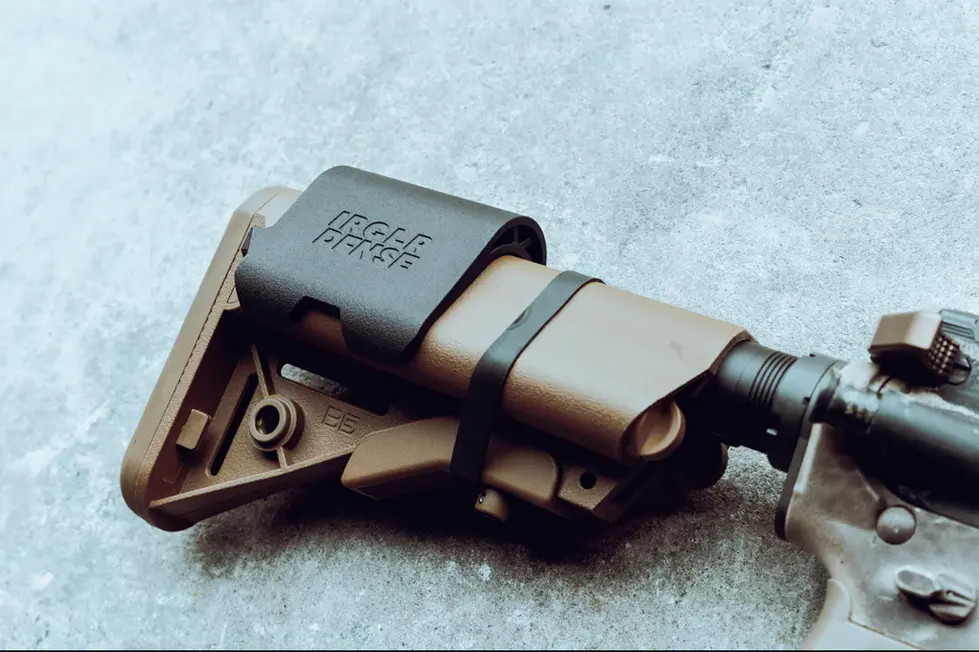 Black Irregular Defense FEER B5 SOPMOD 0.50" cheek riser, mounted on a B5 SOPMOD stock in FDE