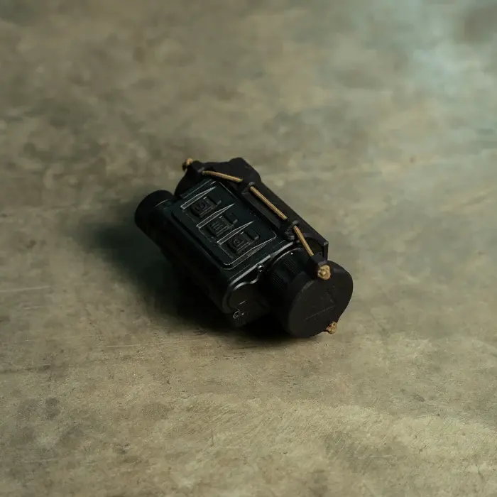 Angled side view of a One Hundred Concepts ThermalCap on a RH25 thermal device