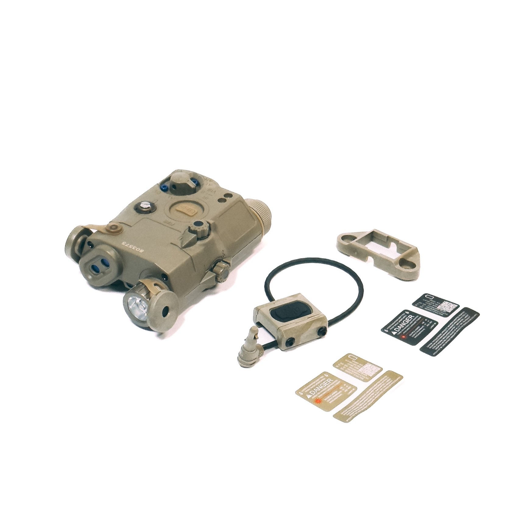 SomoGear PEQ15 LA5C UHP PEQ (VIS laser, IR laser & flashlight)