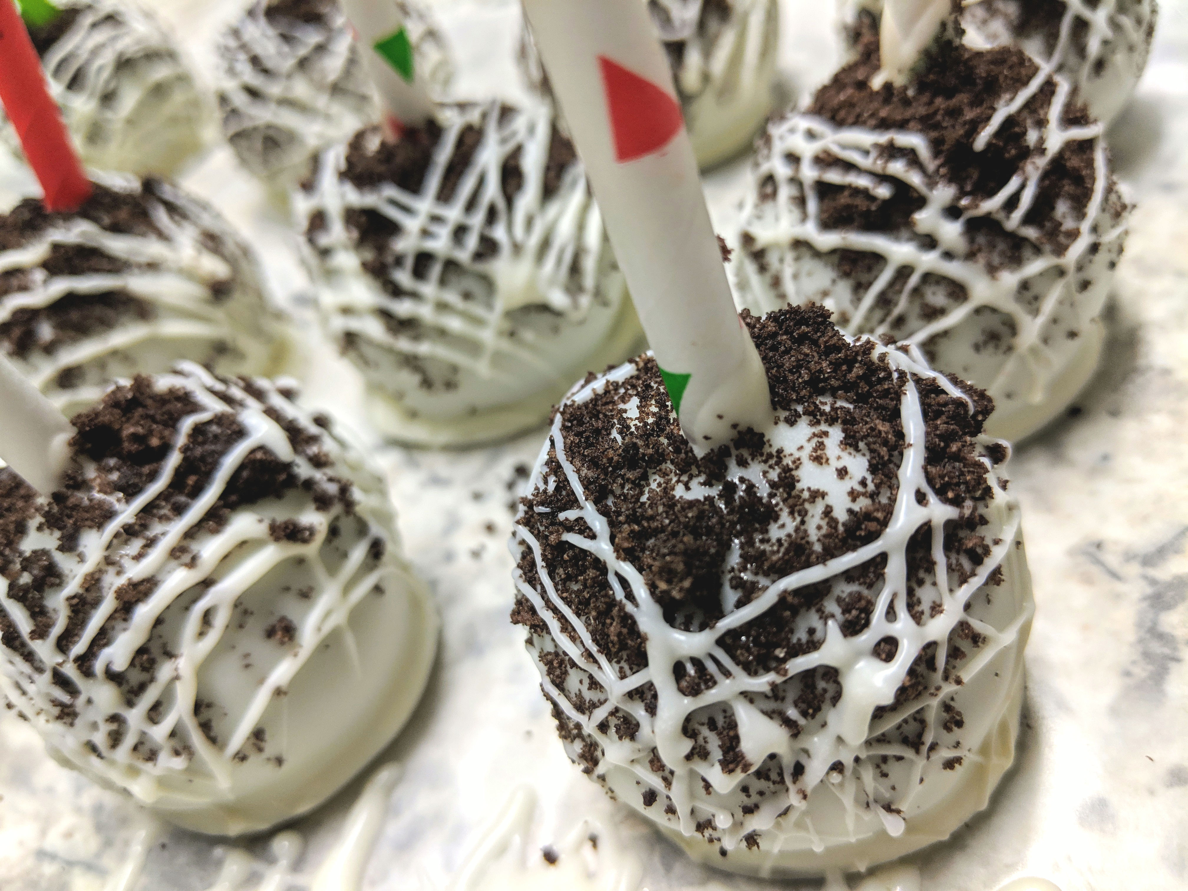 Oreo Blast Cake Pops