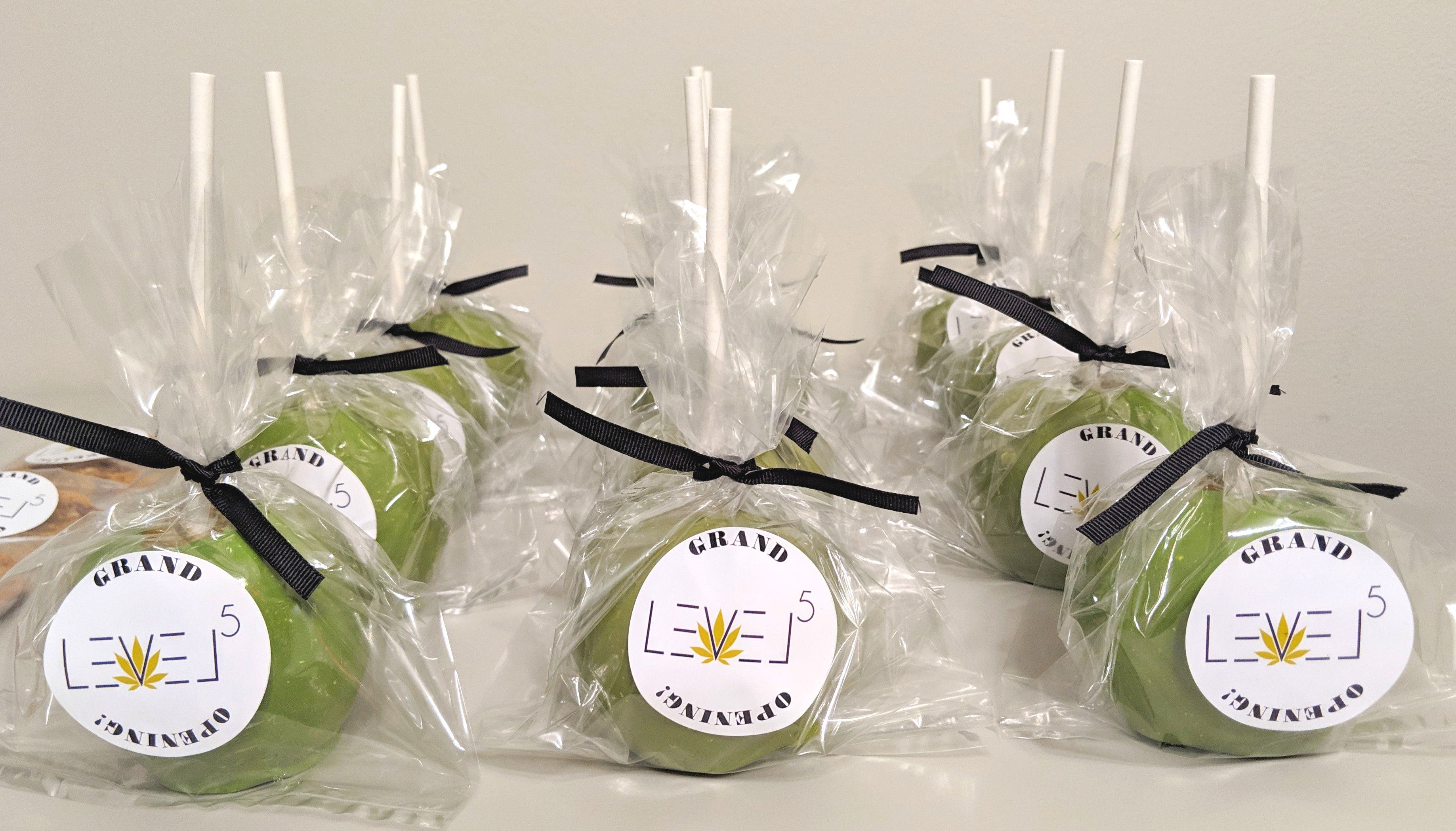 Hemp Themed Candied Apples