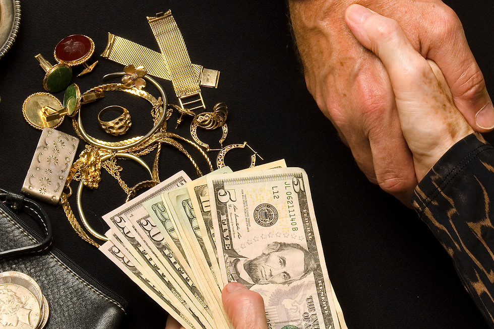 Picture of buying jewelry