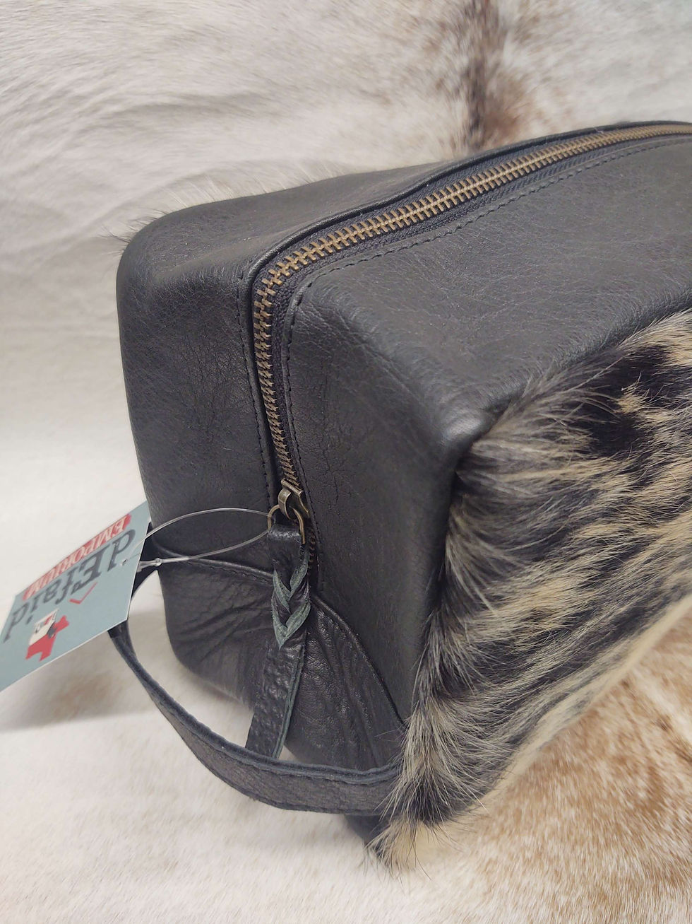 Thumbnail: Toiletry Bag