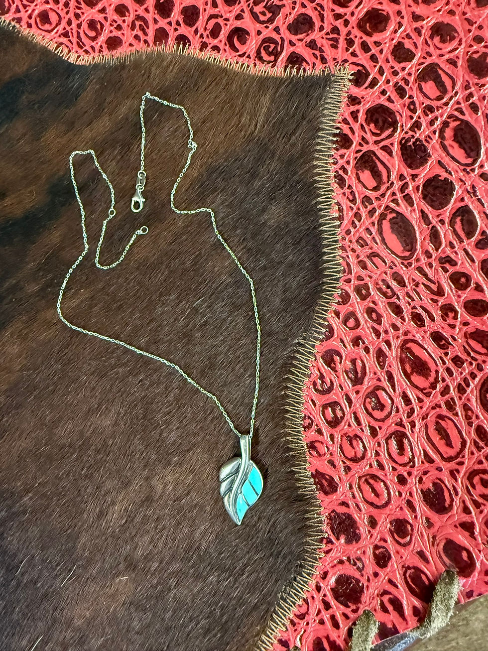 Thumbnail: Leaf Turquoise Inlay Necklace