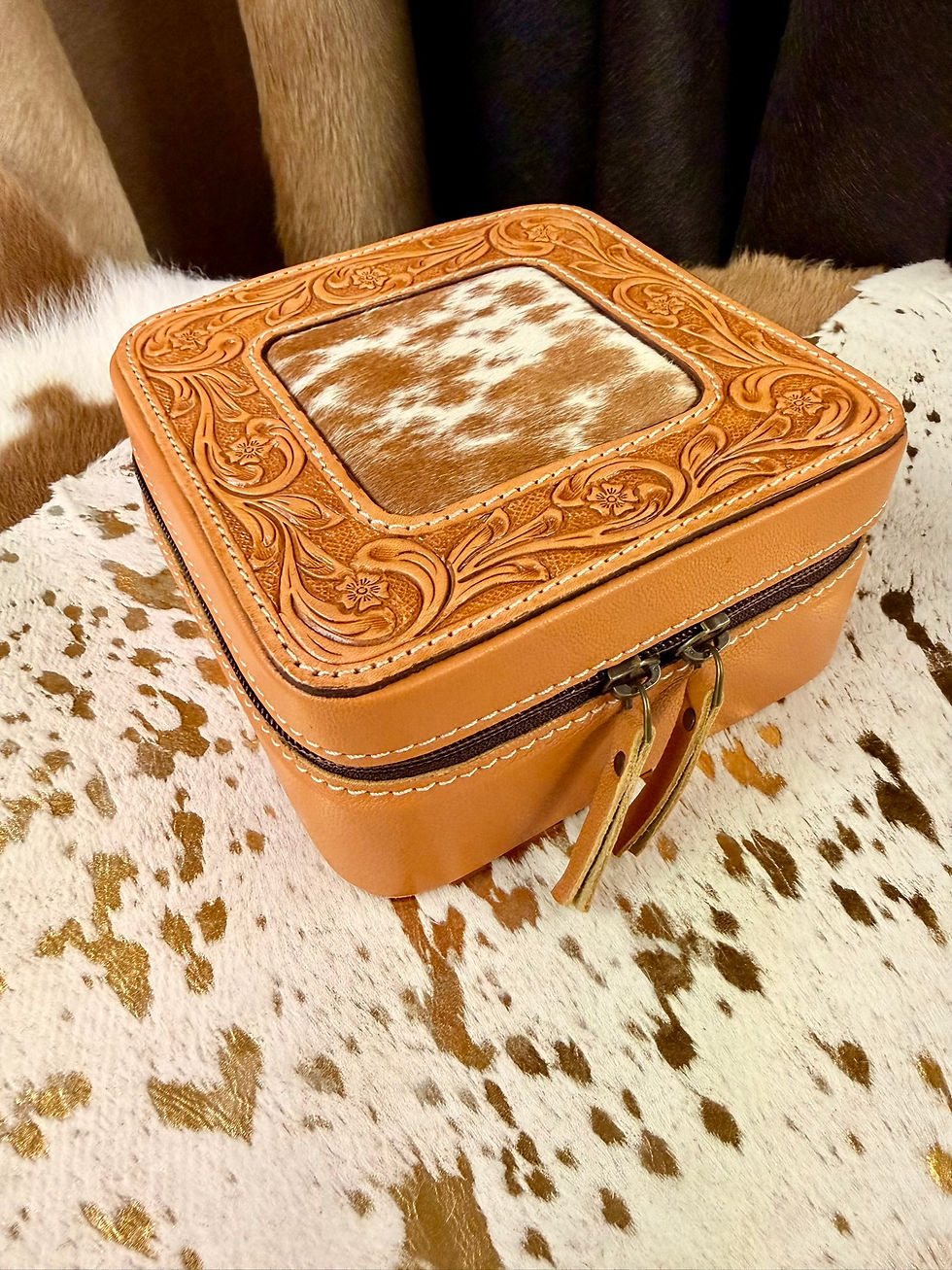 Thumbnail: Western Cowhide Leather Jewelry Box Small