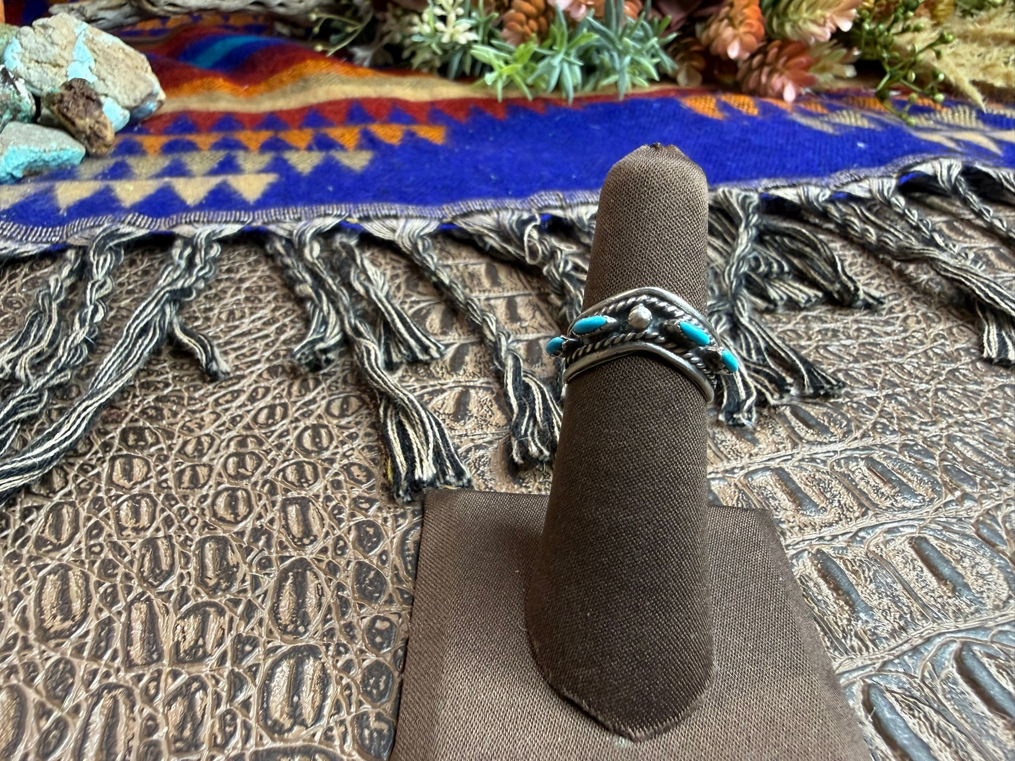 Zuni Needlepoint Turquoise Stacker Ring Size 5.25