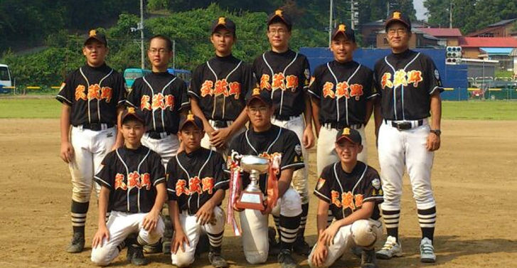 優勝記念写真 (3年生)