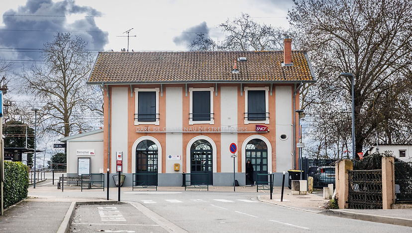 Gare de Castelnau (1).jpg