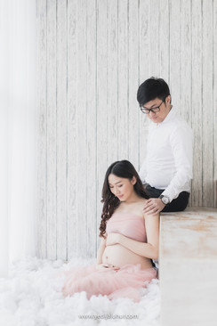 Maternity Photo 5.jpg