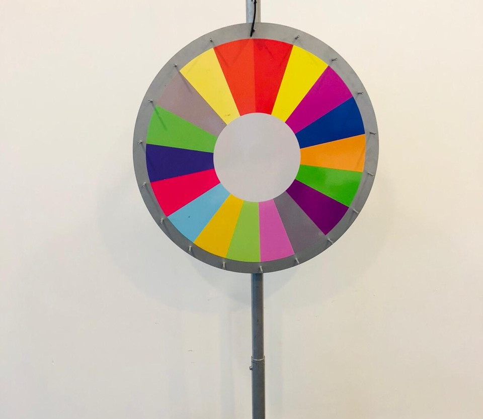 spin-the-wheel-deulxe-game-rental-singapore.jpeg