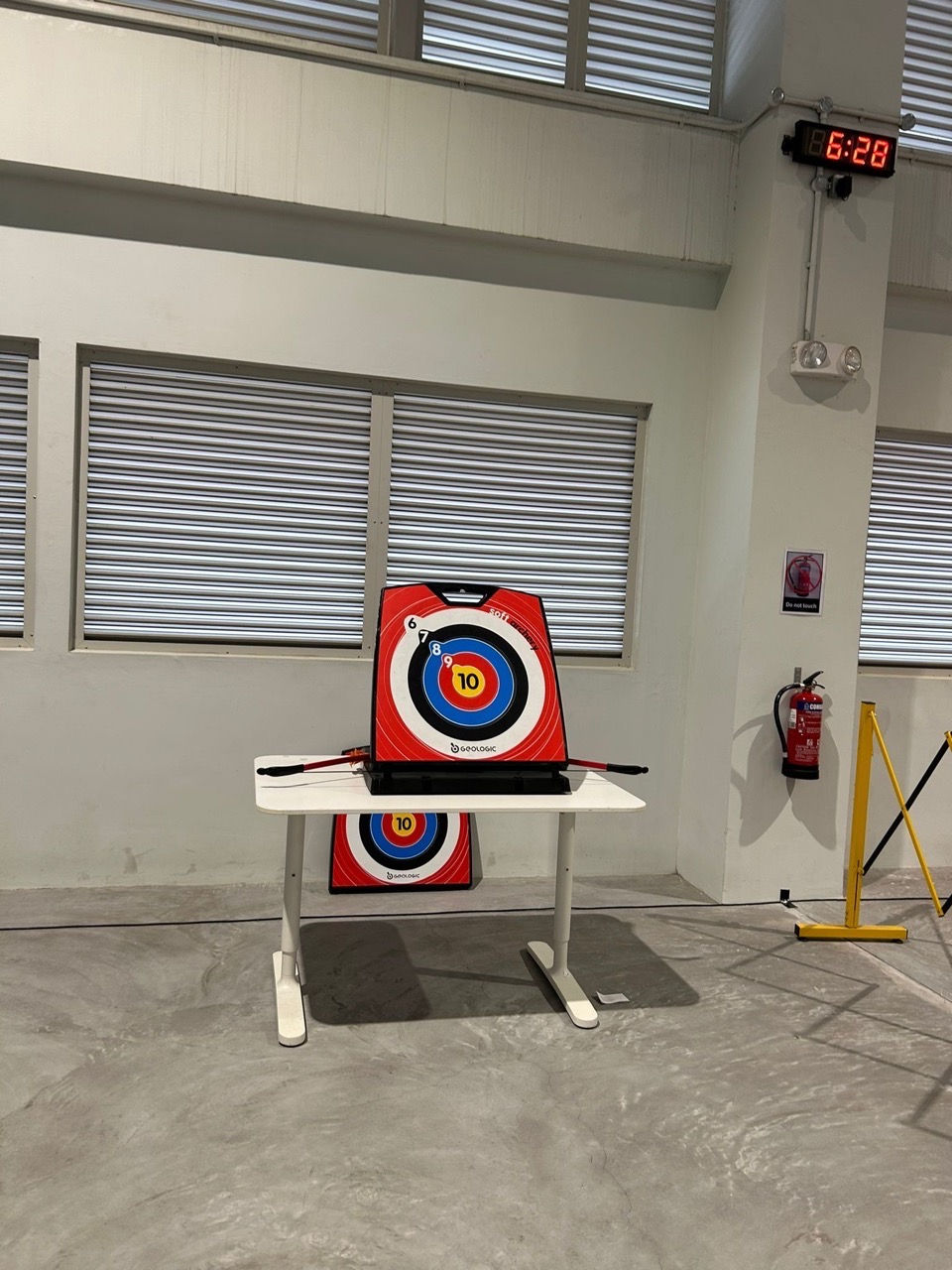 archery-deulxe-game-rental-singapore.jpeg