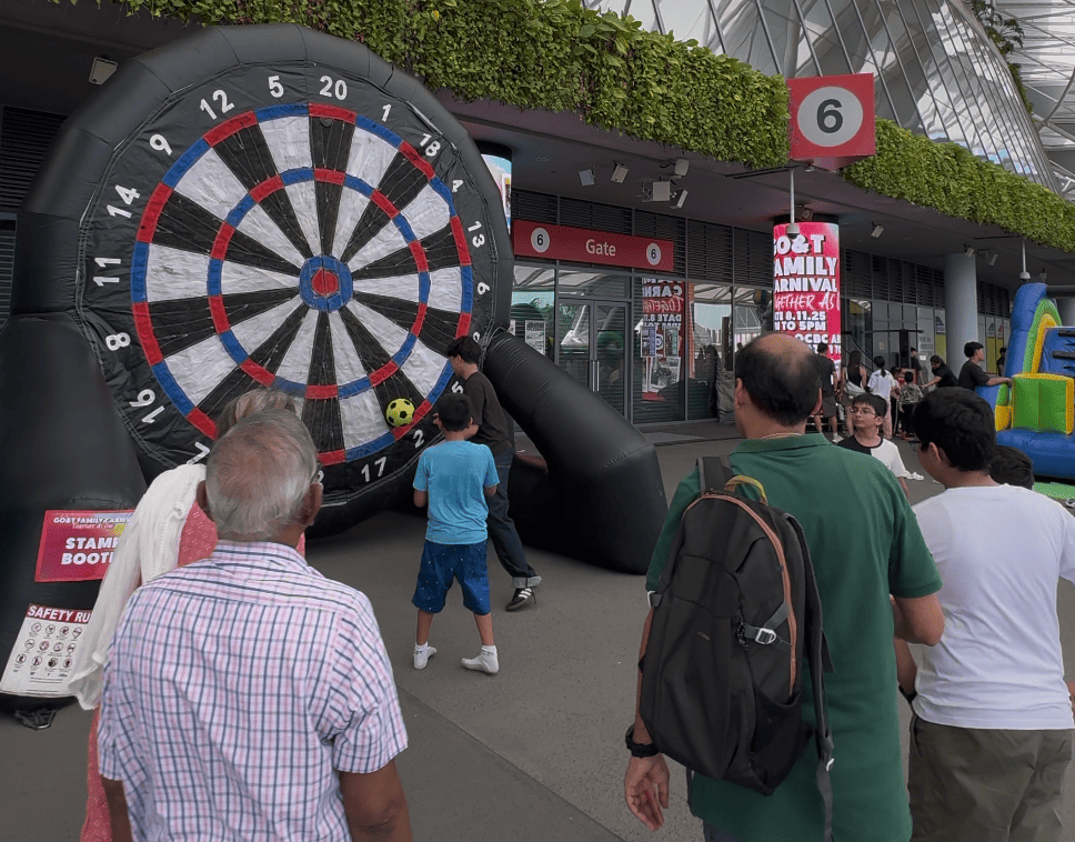 huge balloon dart