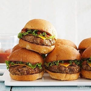 Burger Live Station Rental Singapore | FunCollective