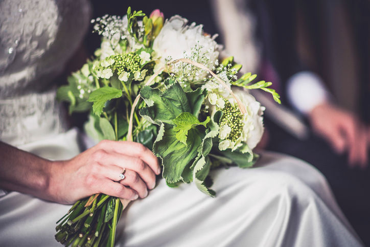 photo bouquet mariage, photographe genève, photographe de mariage, shooting engagement, Lhumen Photographie, Audrey Leclerc
