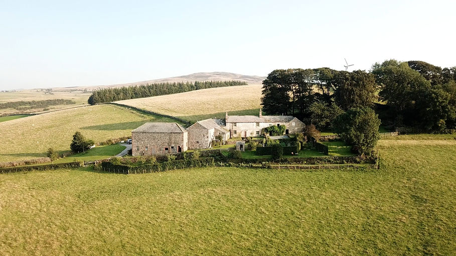 Drone_Cottage_Shot.1335.jpg
