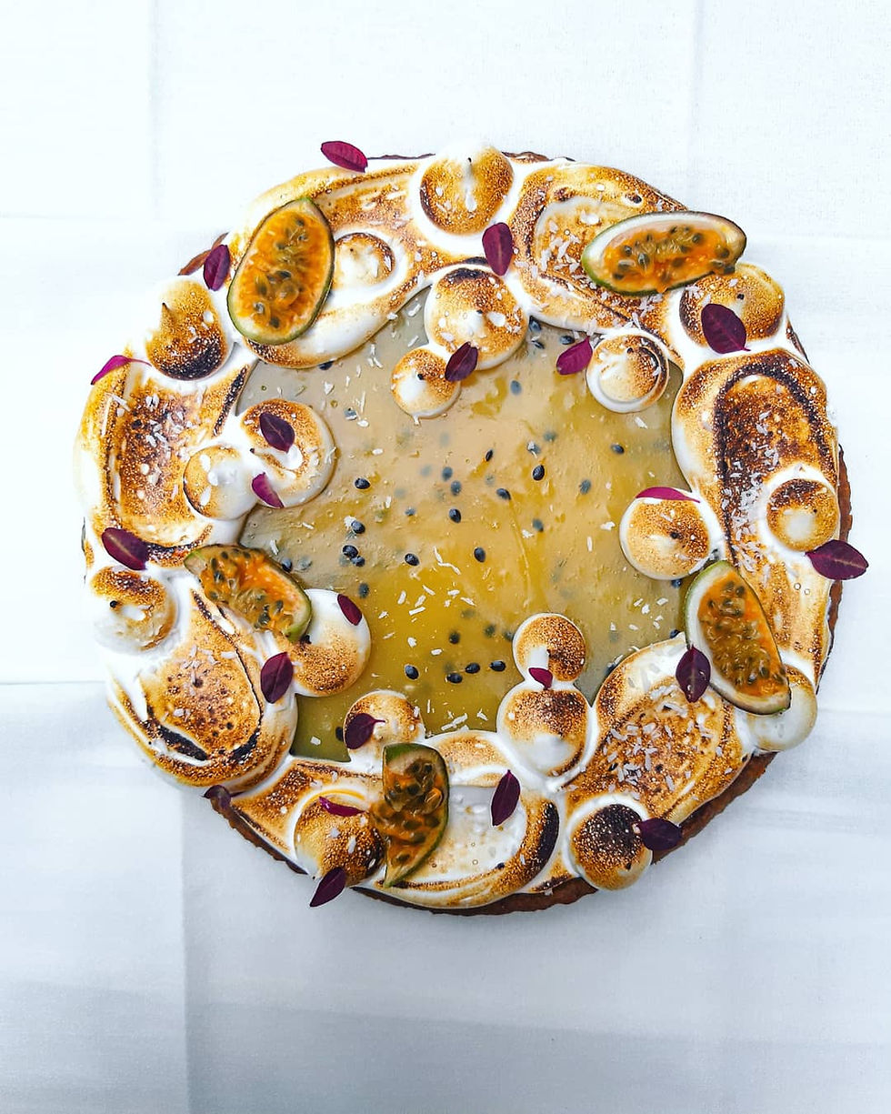 Thumbnail: THE VEGAN PATISSERIE MASTERCLASS BUNDLE
