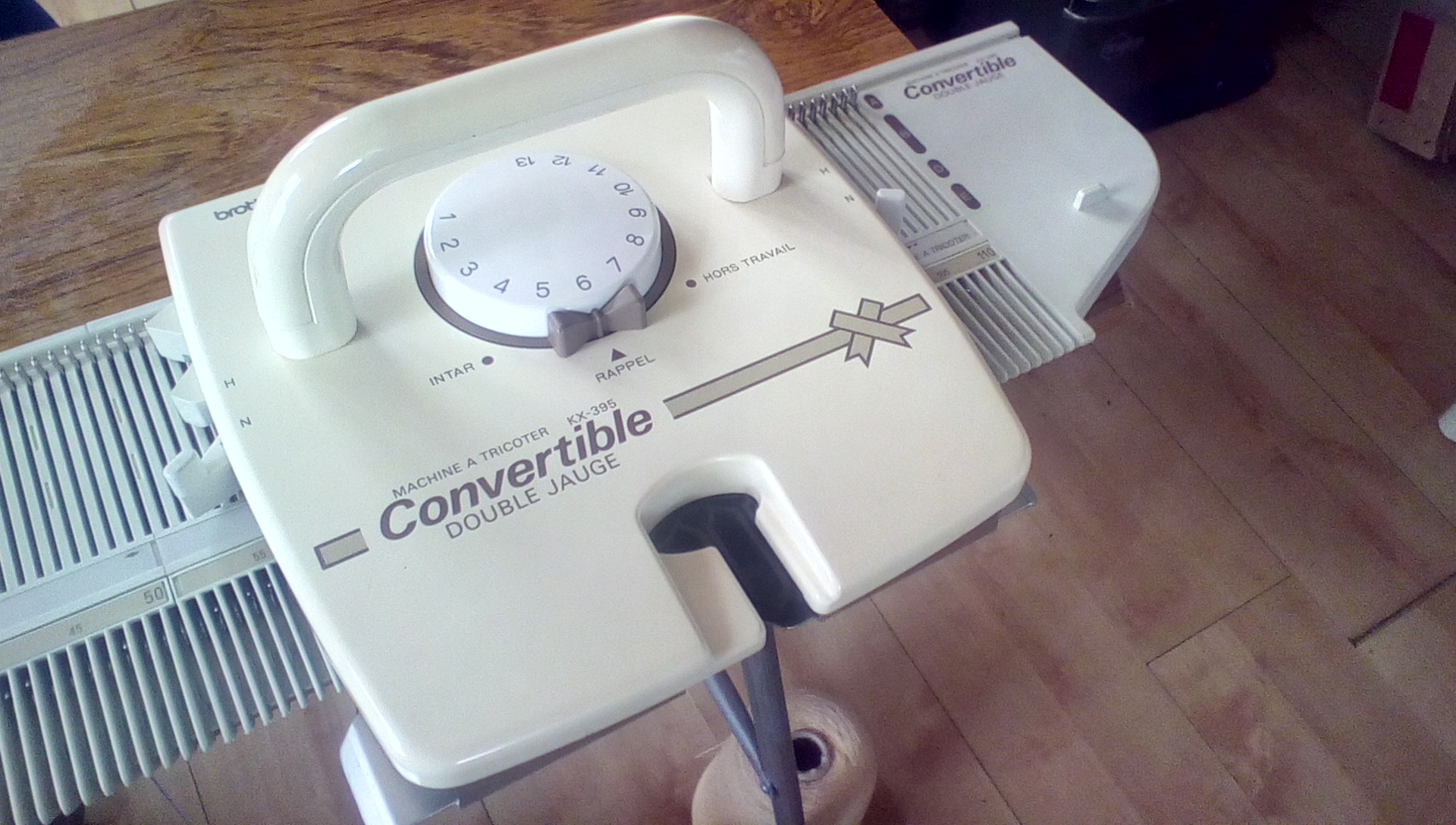 Brother Convertibles 390 & 395 Knitting Machines