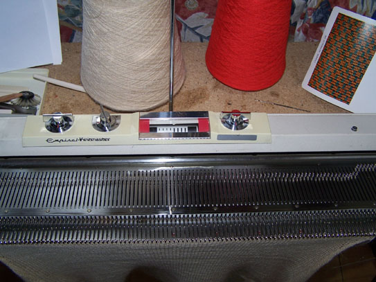 Knitmaster 305 Pushbutton Knitting Machine