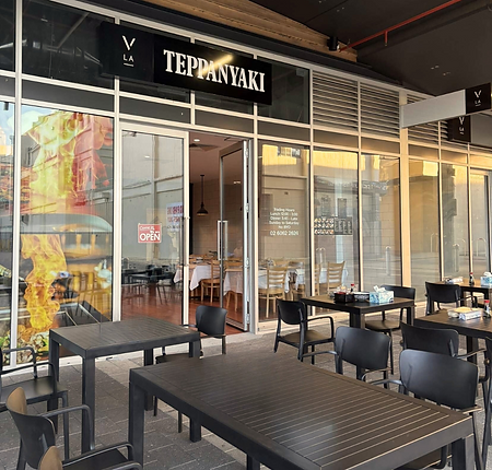 Outdoor seating area of Teppanyakibar Albury Japanese restaurant with modern decor