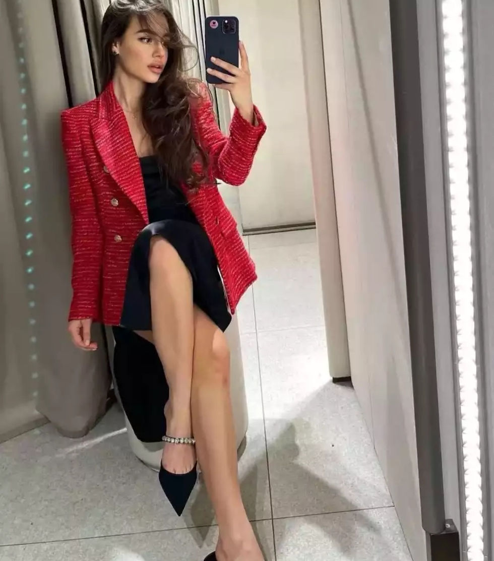 Thumbnail: Woman's kalaney Jacket 