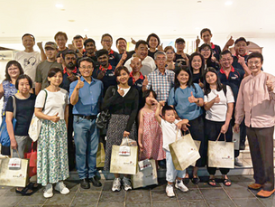 HSF staff enjoys Annual Dinner