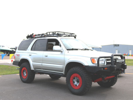 Life Above Traffic: Lifted Toyota 4Runner