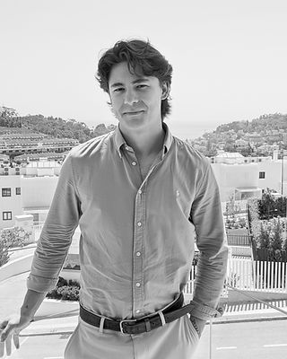 Fernando Viñals - Asesor Inmobiliario_edited_edited.jpg