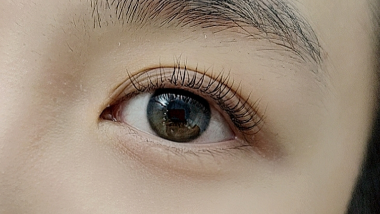 After Lash lift with tint results 04