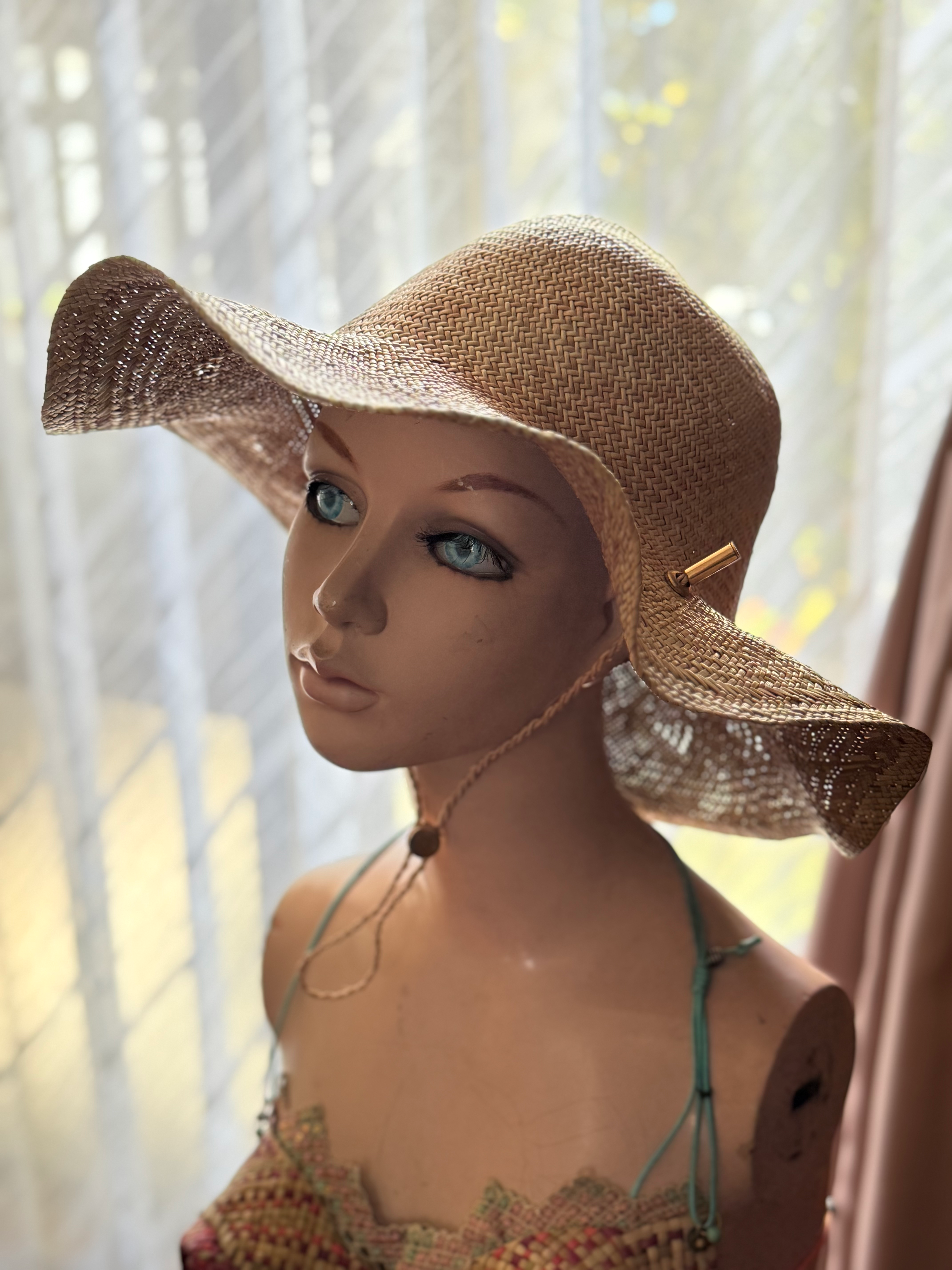 折りたためる帽子(folding hat)(箱入り•送料込み)