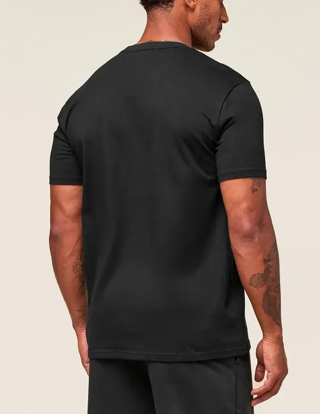Camiseta tech modal preto — secagem rápida, costas, Enclave