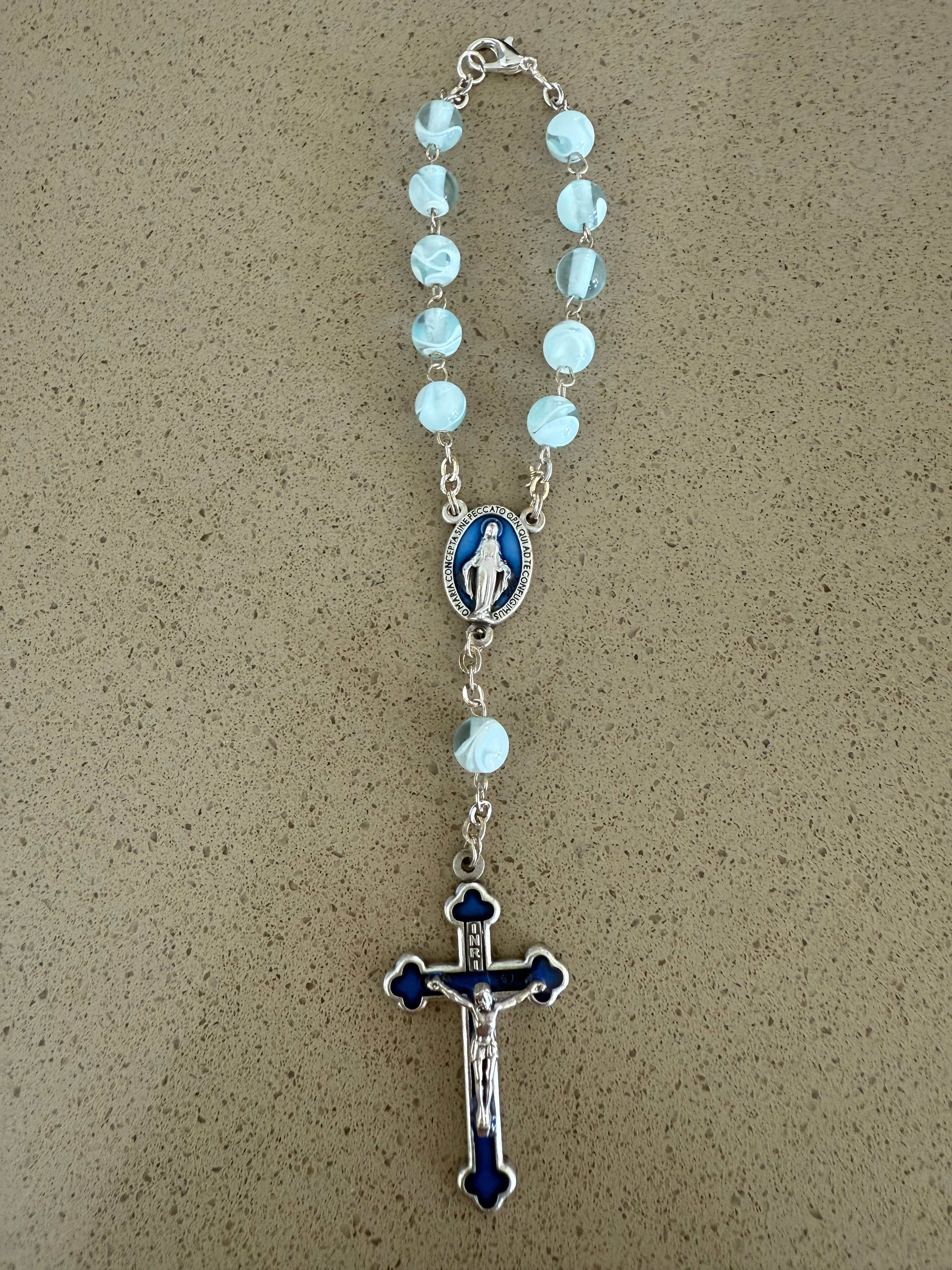 Rosary-Auto, Miraculous